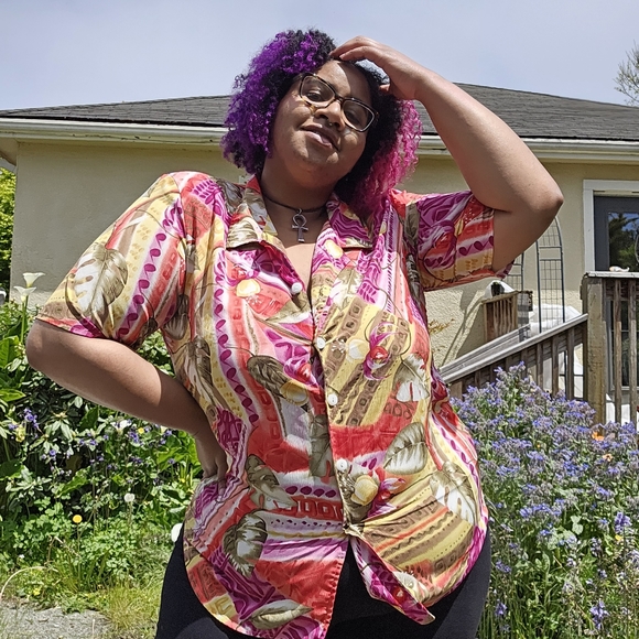 SOLD OUT 💕 Vintage Maggie Sweet Floral Button 💕 Down - Picture 1 of 10